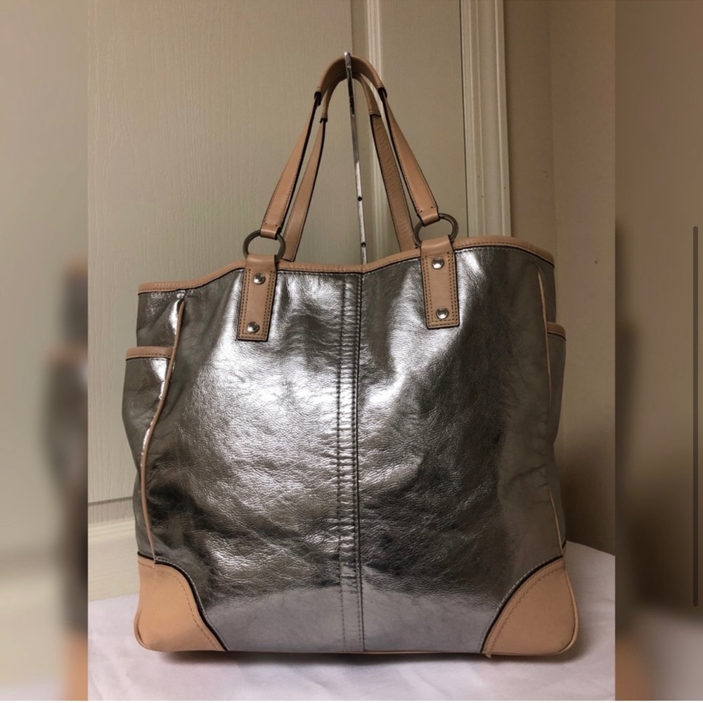 COACH SILVER Metallic D1382-26141E Large Carry All